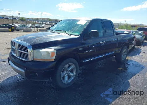 2006 Dodge Ram 1500 Laramie z USA, uszkodzony, nr VIN 1D3HA18206J179422